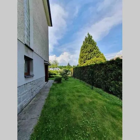 Family With Garden And Parking Spot Ceske Budejovice